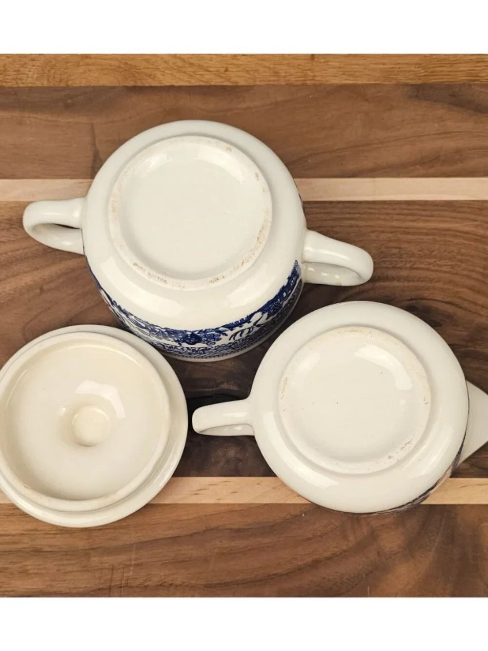 Blue & White Willow Pattern Creamer & Sugar Bowl Set Vintage Ceramic With Lid